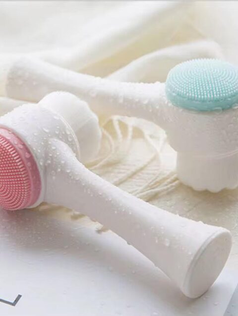 Double Sided Face Brush